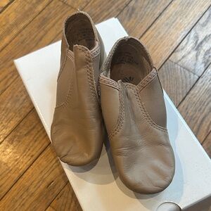 Capezio Tan Jazz Shoes